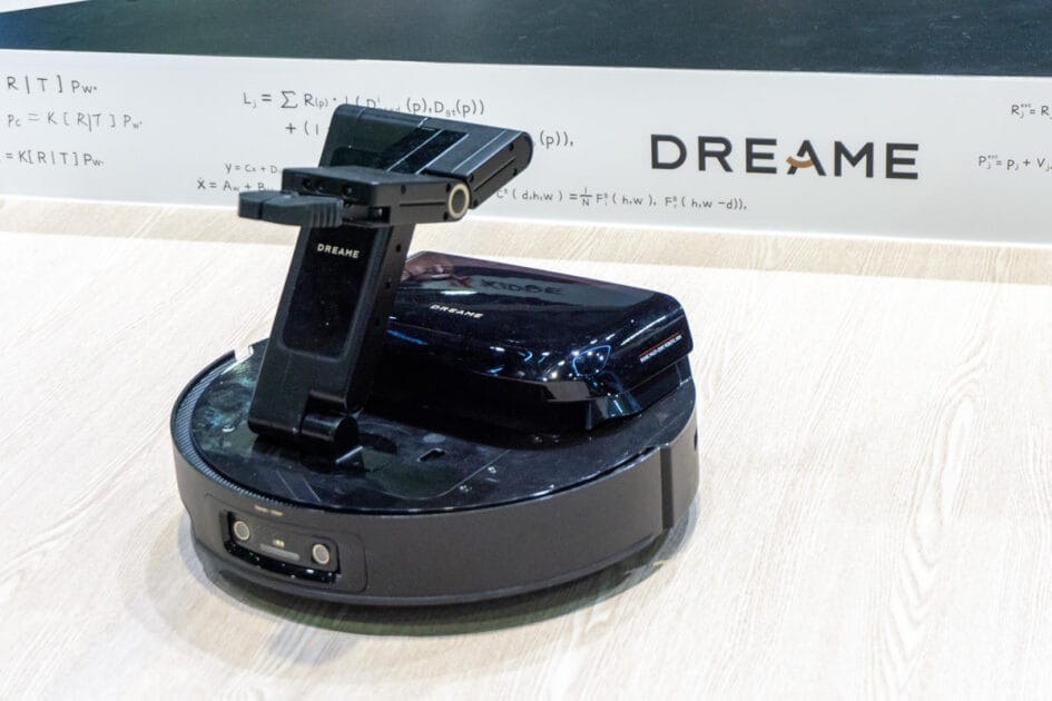 CES 2025: Aspiradores robôs com braços mecânicos em destaque