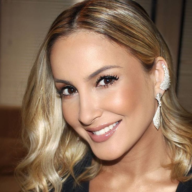 Claudia Leitte vira alvo do MP após trocar Iemanjá por “Yeshua” em música