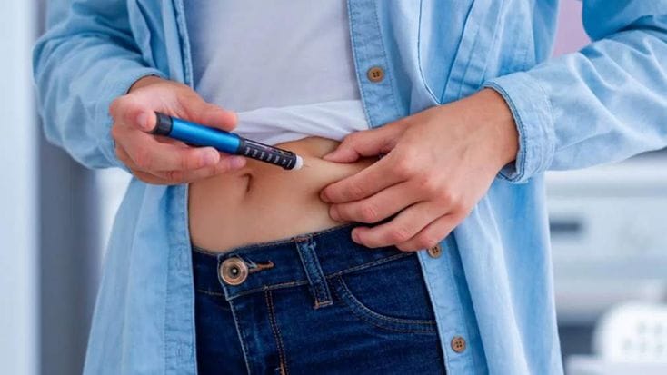 Canetas para emagrecer: o que acontece ao pausar o uso nas festas de fim de ano