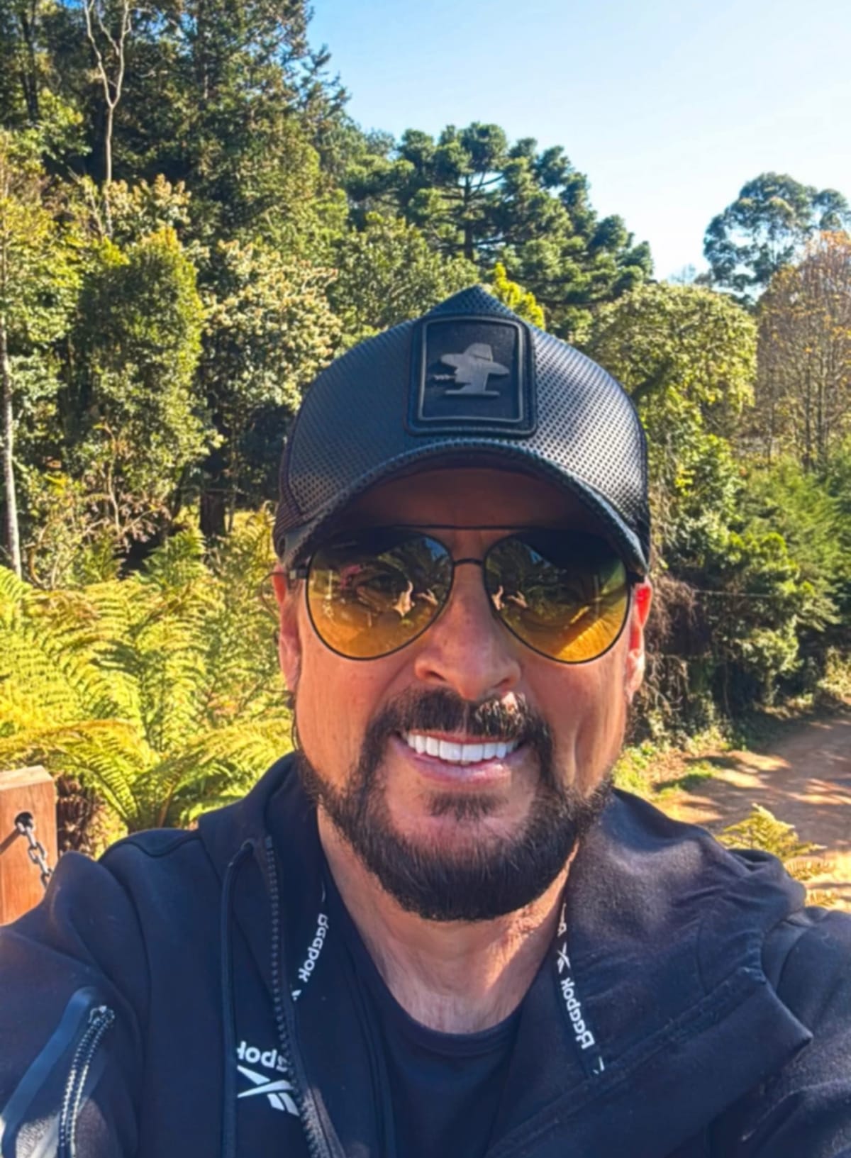 Morre Mauri, irmão de Chitãozinho e Xororó, em trágico acidente de carro