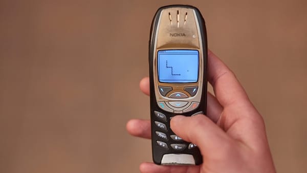 Celulares Vintage: Como Modelos Antigos Se Tornaram Valiosos