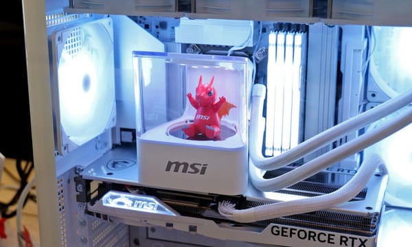 MSI Inova com Cooler de CPU que Tem Toca-Discos Embutido