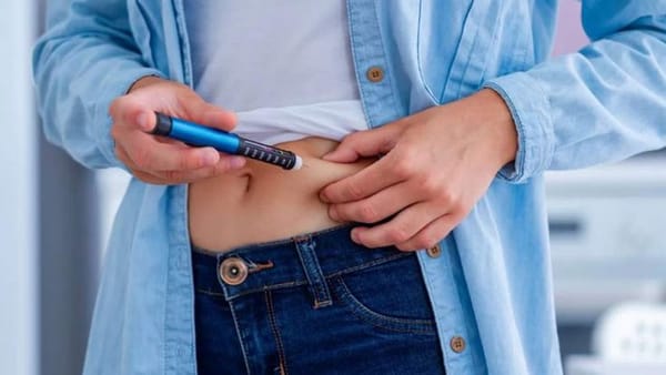 Canetas para emagrecer: o que acontece ao pausar o uso nas festas de fim de ano